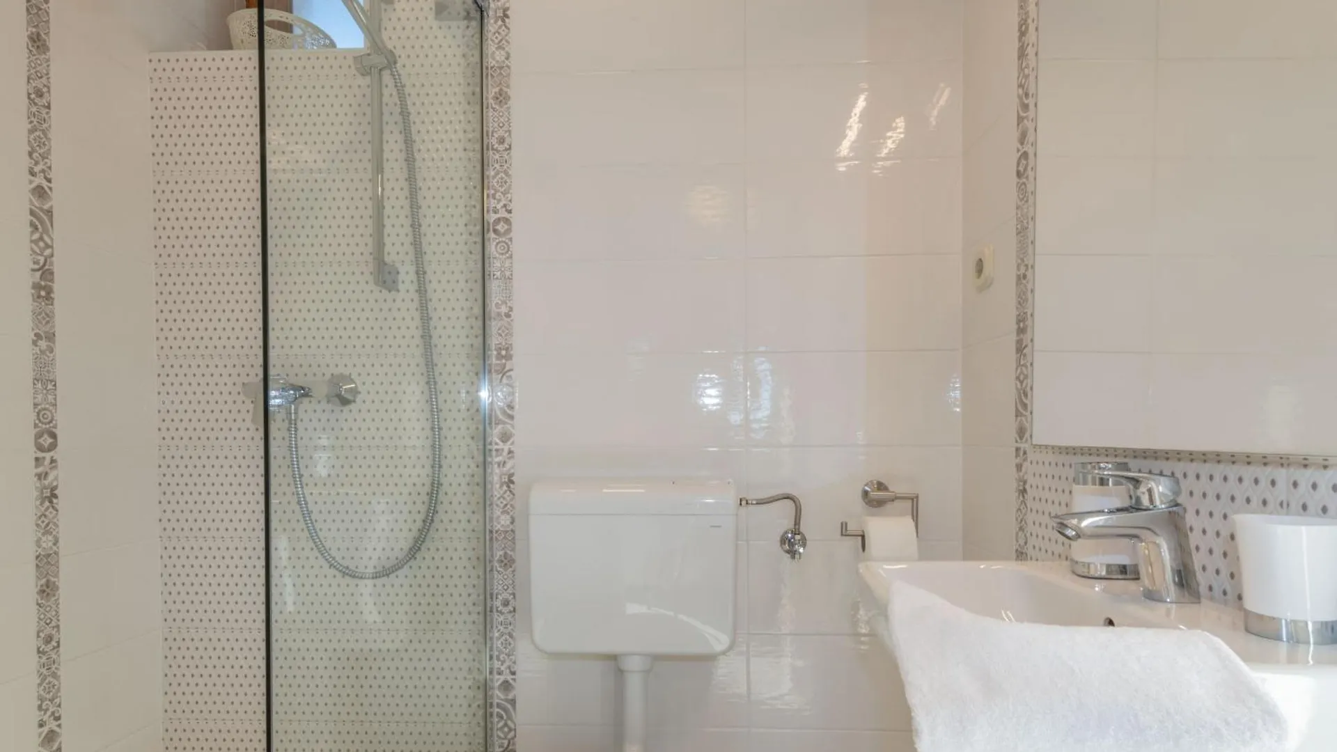 Villa Tupljak, Luxury And Comfort In A Hidden Summer Hideout Grobnik  0*, Grobnik (Pican) Croatia